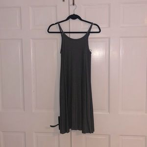 Adrienne Vittadini Grey dress